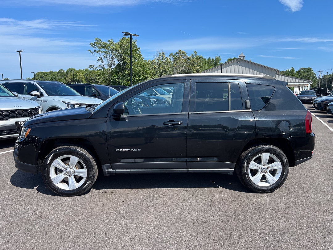 Used 2016 Jeep Compass Sport with VIN 1C4NJDBB1GD779369 for sale in Felton, DE