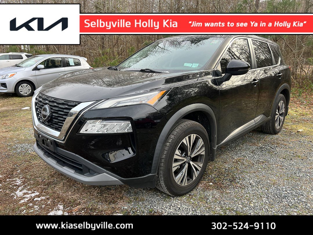 2022 Nissan Rogue SV's photo