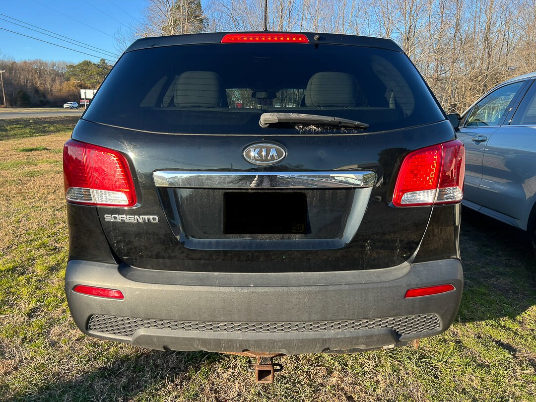 2013 Kia Sorento LX photo 3