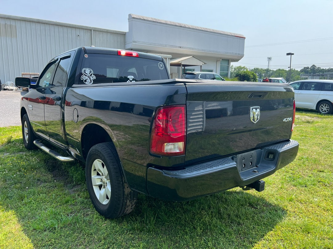 Used 2017 RAM Ram 1500 Pickup Express with VIN 1C6RR7FGXHS650519 for sale in Selbyville, DE