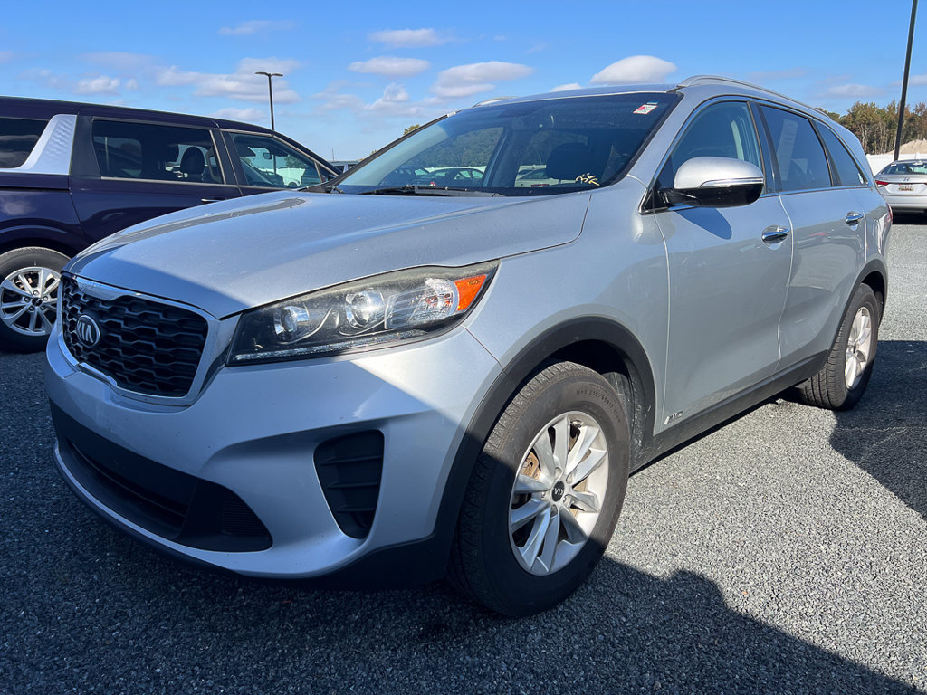 Used 2019 Kia Sorento LX with VIN 5XYPGDA39KG569923 for sale in Selbyville, DE