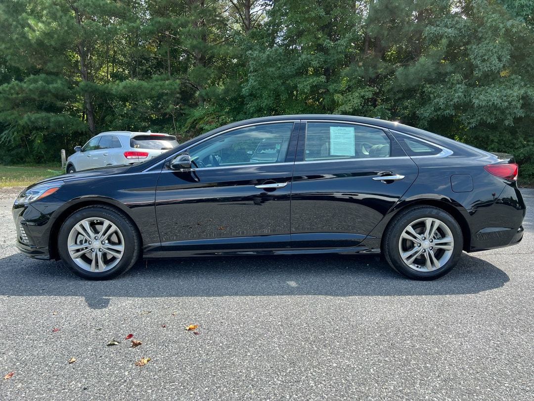 Used 2019 Hyundai Sonata Limited with VIN 5NPE34AF3KH777964 for sale in Selbyville, DE