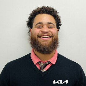 Staff member Julian Henry from ID_0a763c755cfd