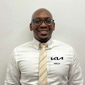 Staff member Brandon Elliott from ID_0a763c755cfd