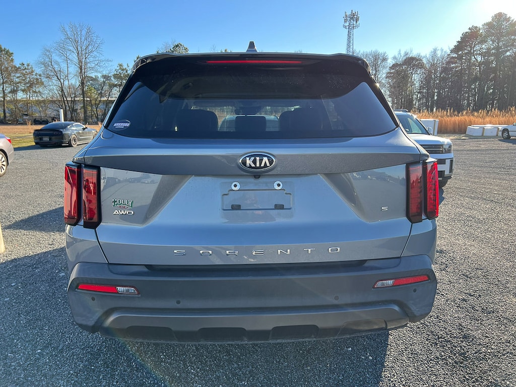 Used 2021 Kia Sorento S SUV