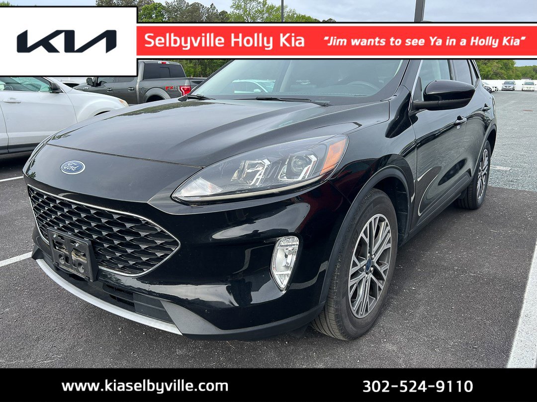 2020 Ford Escape SEL