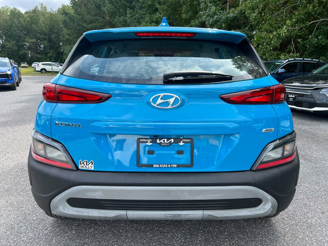 2022 Hyundai Kona SE photo 4
