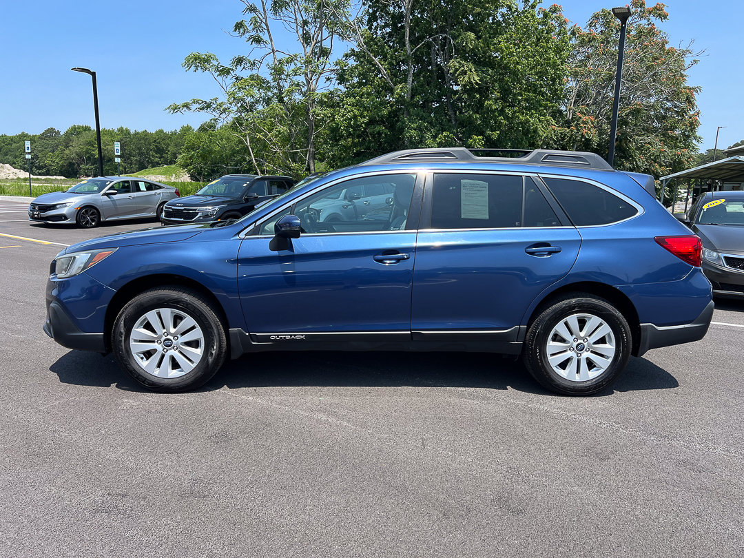 Used 2019 Subaru Outback Premium with VIN 4S4BSAFC1K3251049 for sale in Selbyville, DE