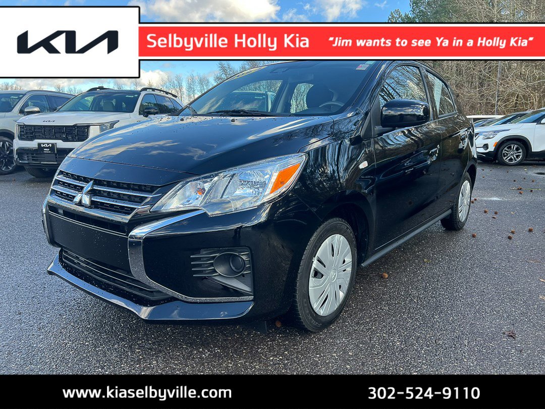 2024 Mitsubishi Mirage ES's photo