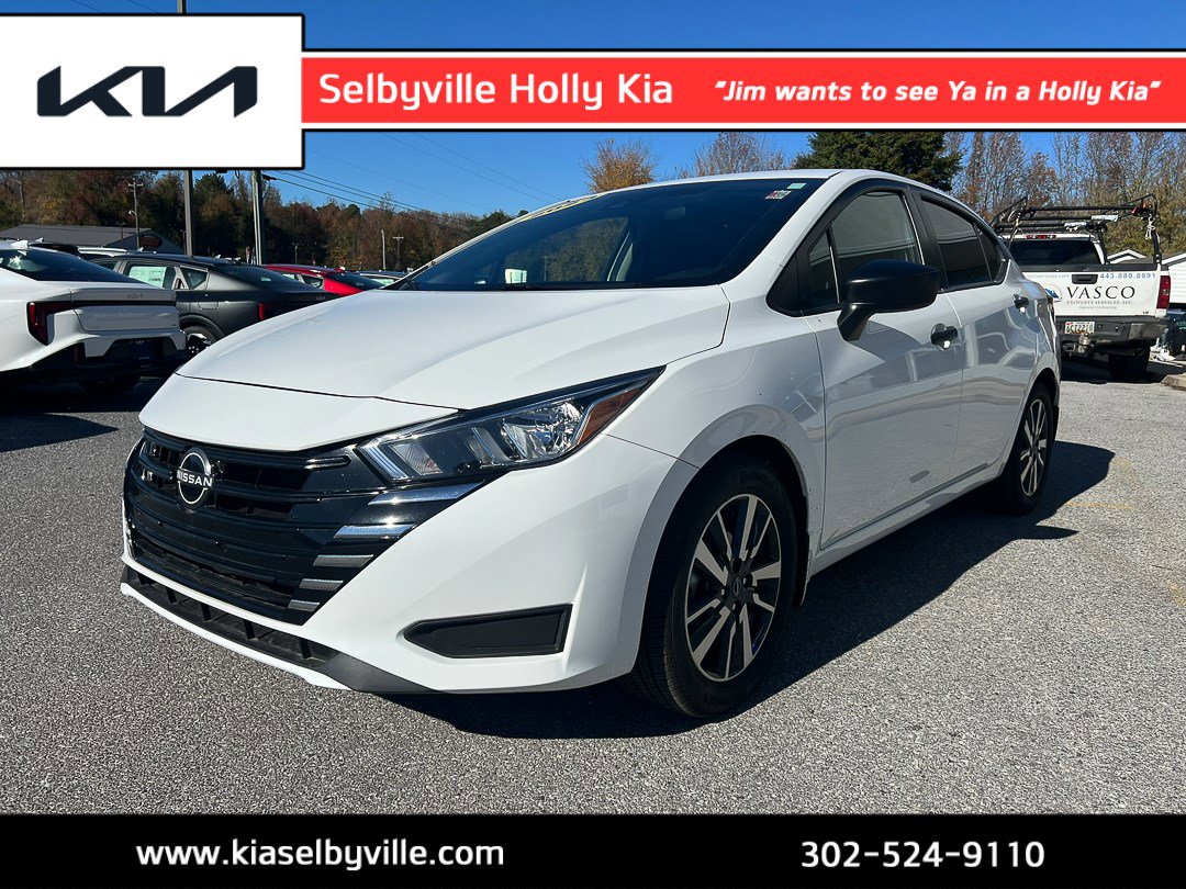 2023 Nissan Versa Sedan S