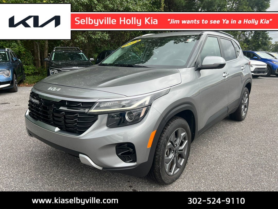 2024 Kia Seltos S's photo