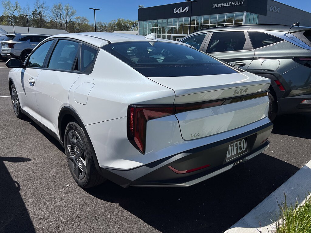 Used 2025 Kia K4 LX Sedan