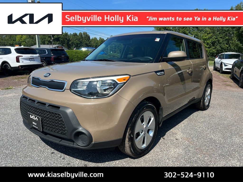 Used 2016 Kia Soul Base FWD Hatchback