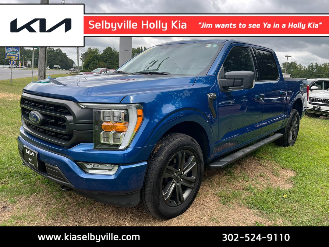 2022 Ford F-150 XLT's photo