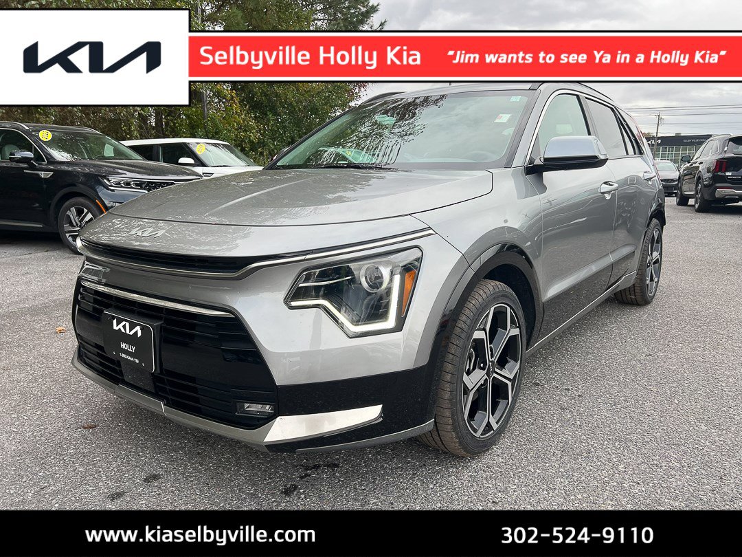 2023 Kia Niro EX Touring's photo