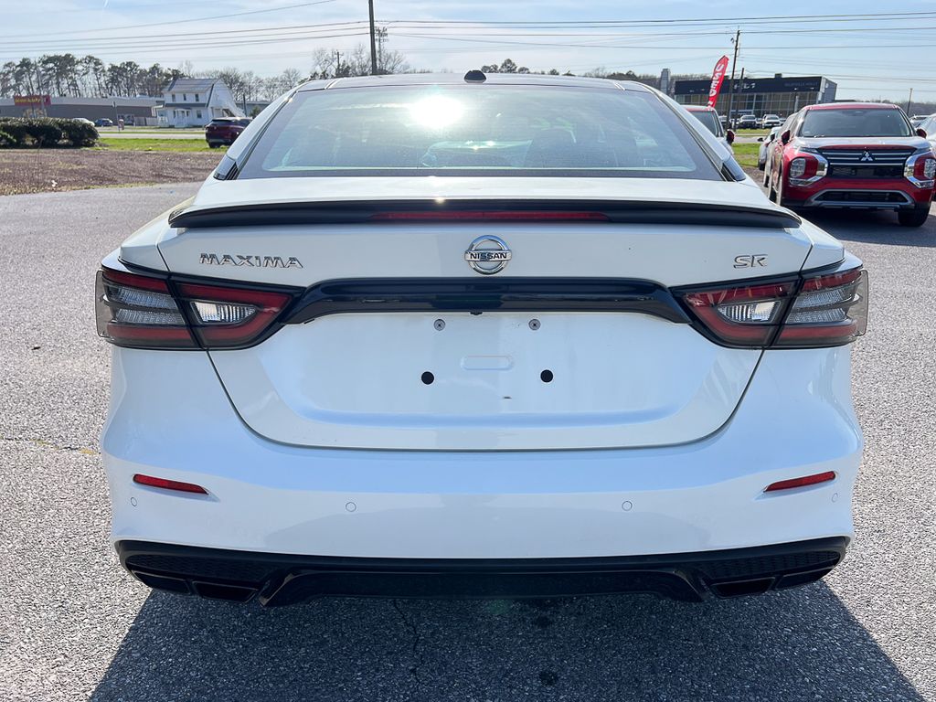 2022 Nissan Maxima 4
