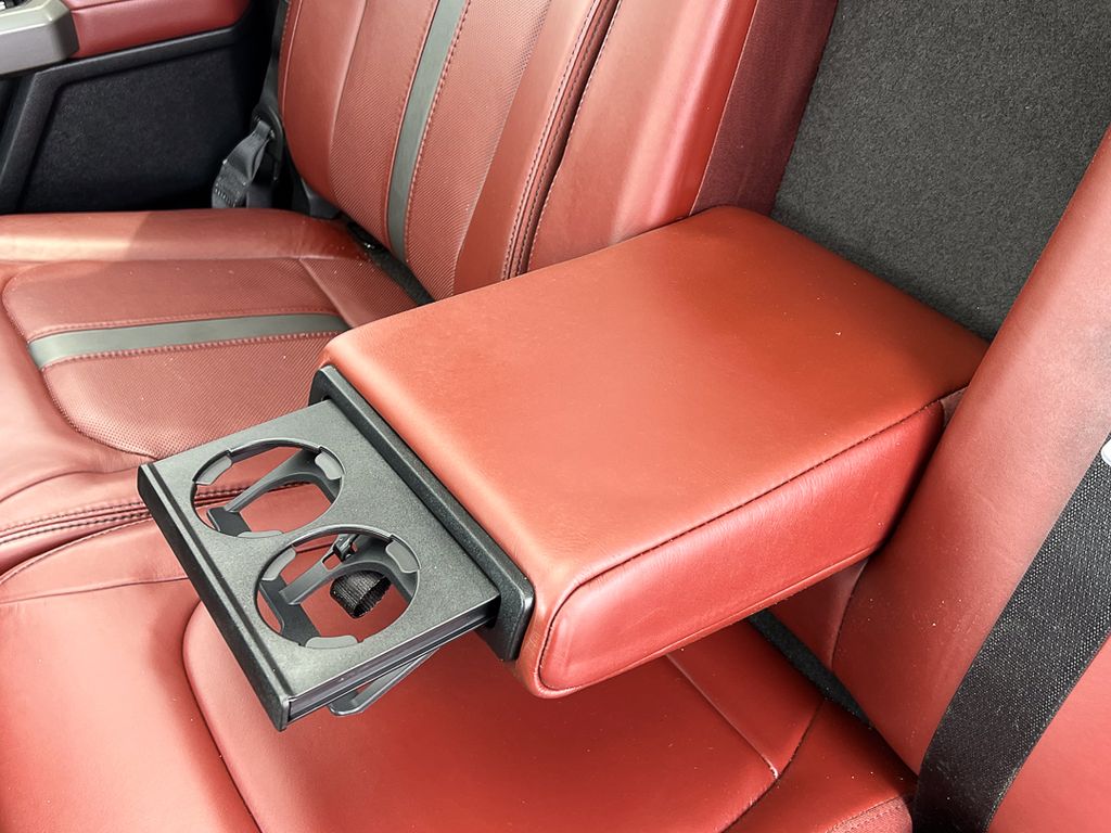 2019 Ford F-150 32
