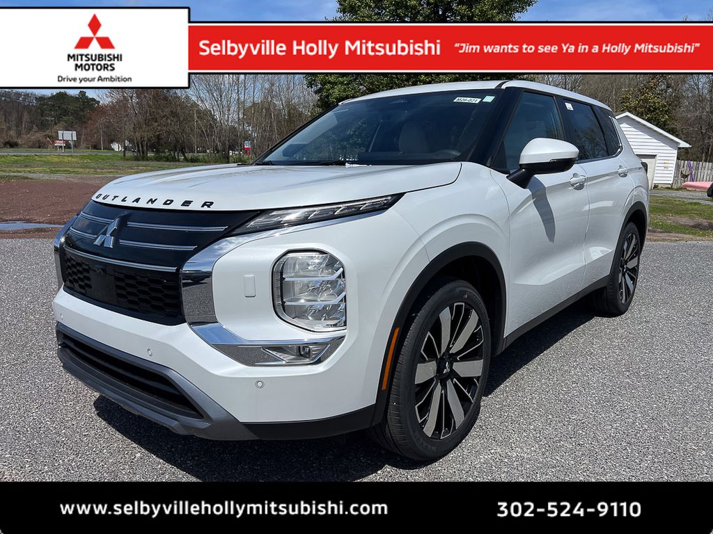 2026 Mitsubishi Outlander SE