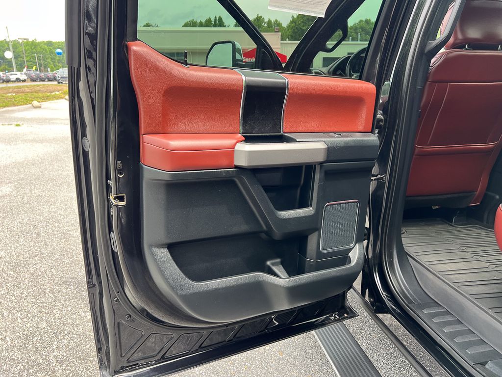 2019 Ford F-150 28