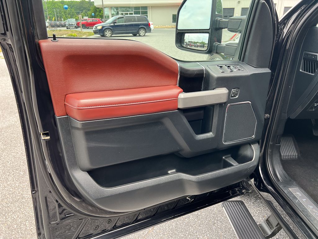 2019 Ford F-150 14