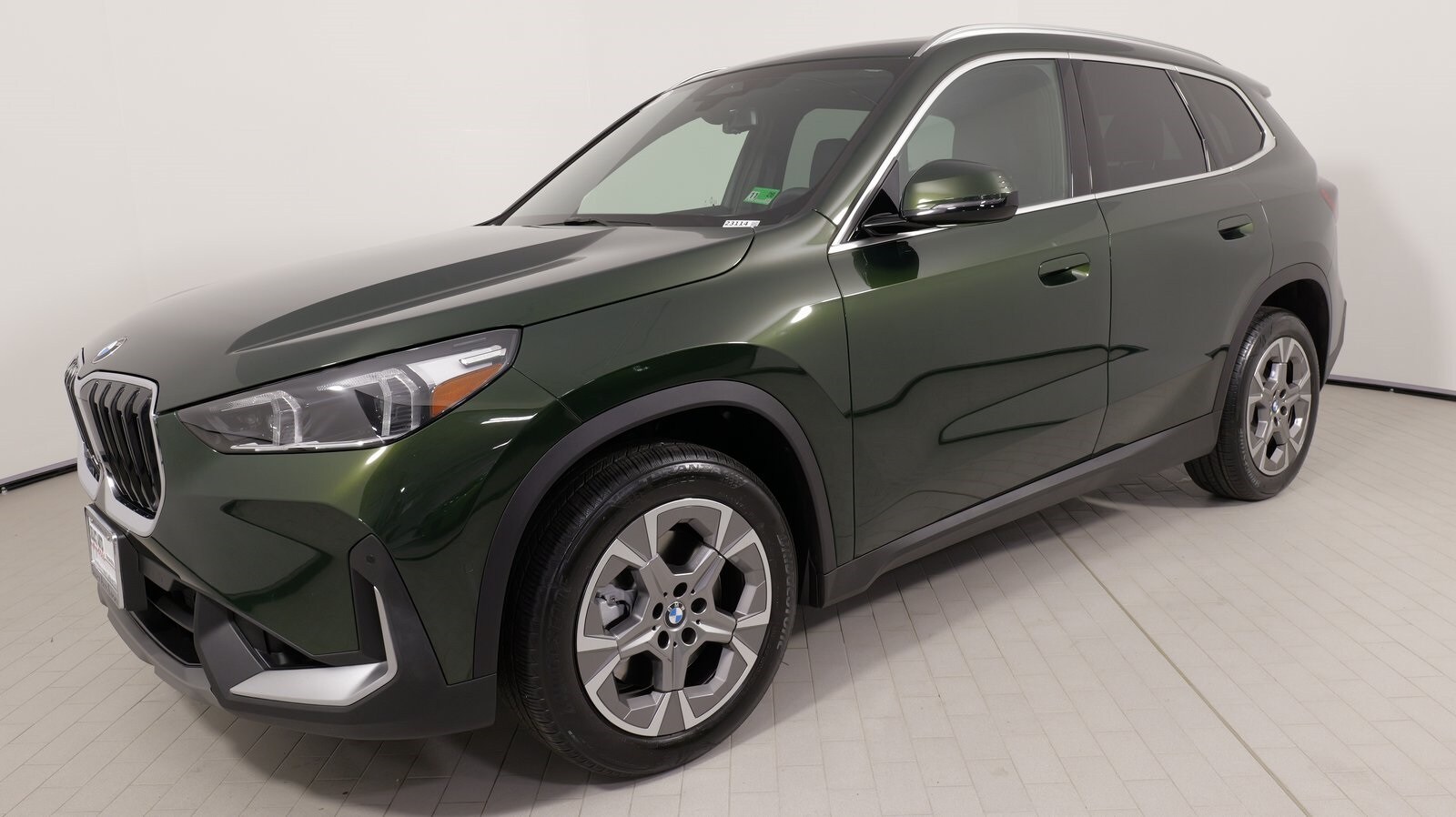 2023 Bmw X1 XDrive28i photo 2