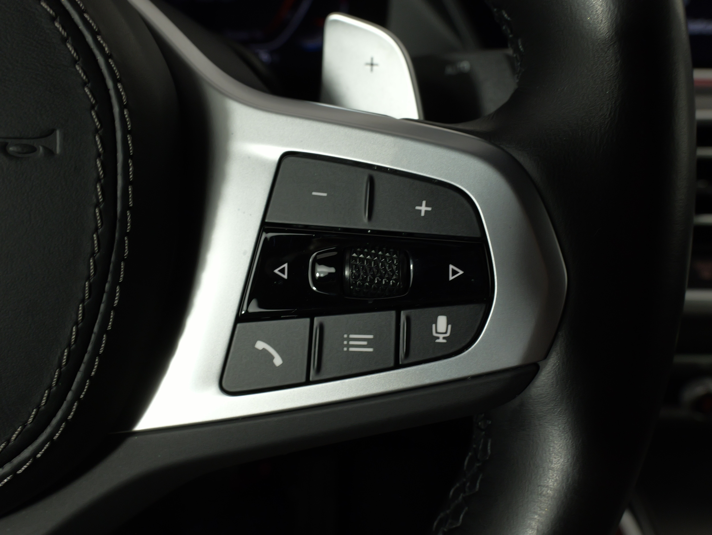 2022 BMW X6 40i - Photo 42