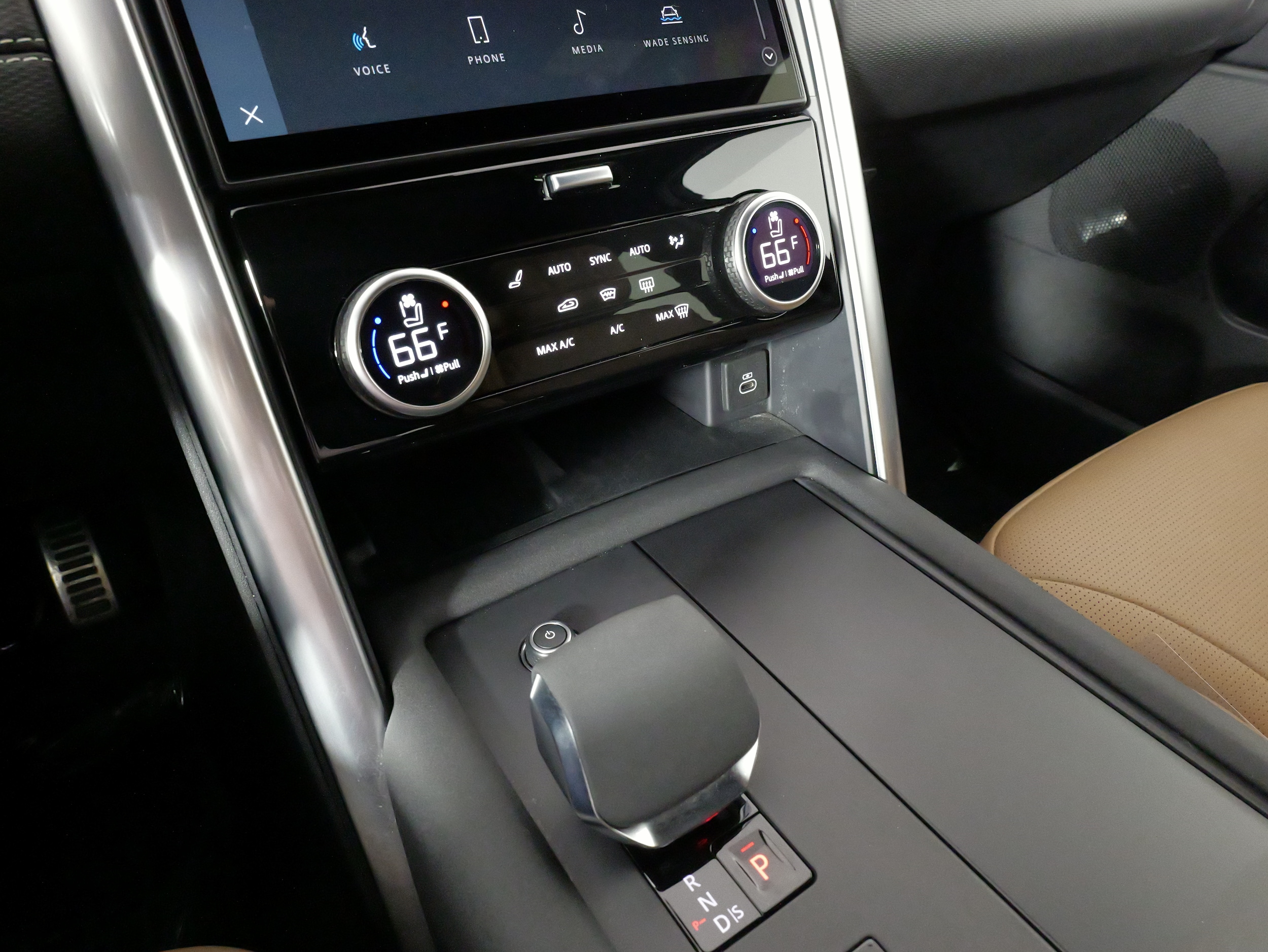 2024 Land Rover Discovery Dynamic SE - Photo 75