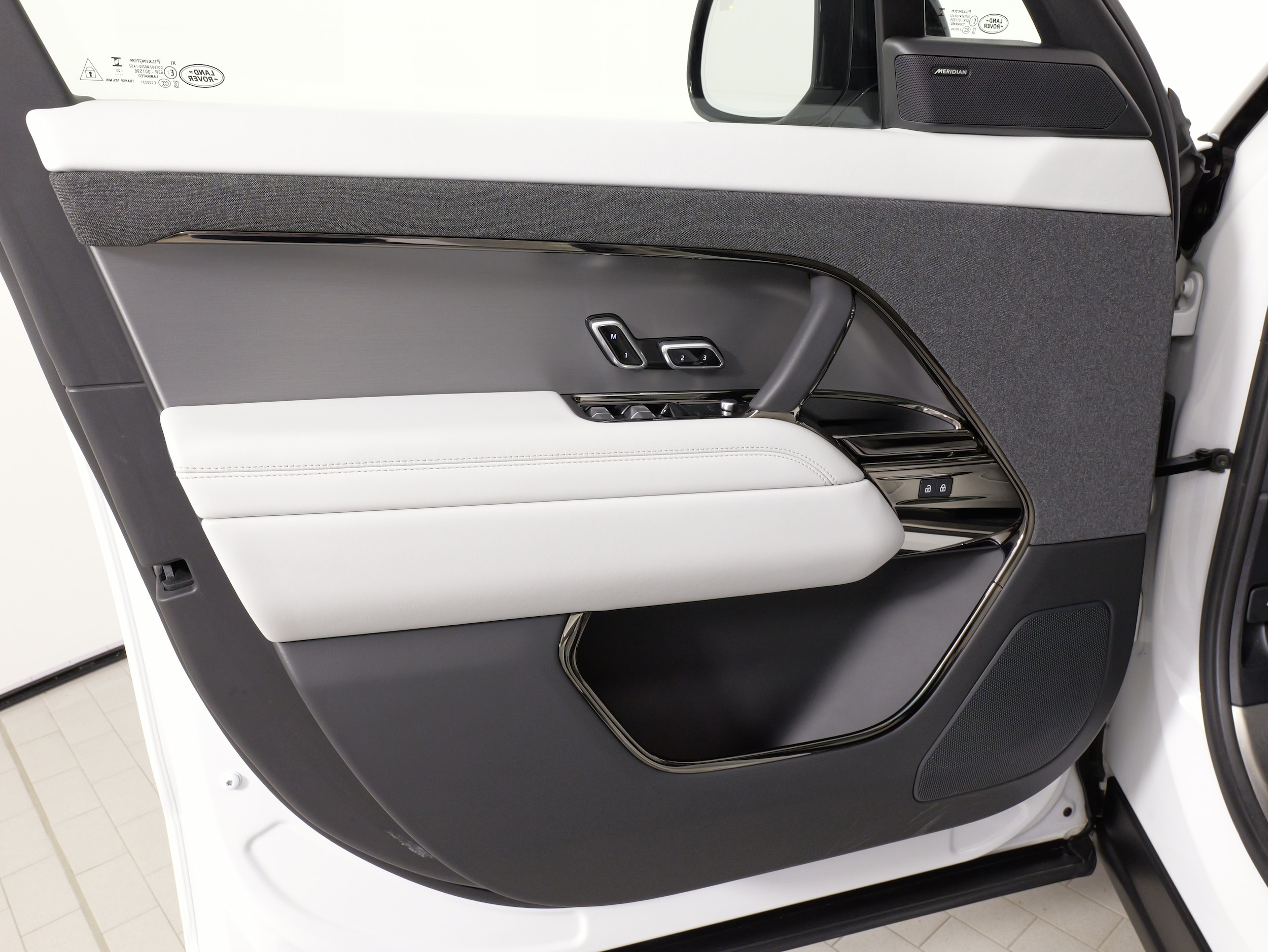 2023 Land Rover Range Rover Sport SE - Photo 25