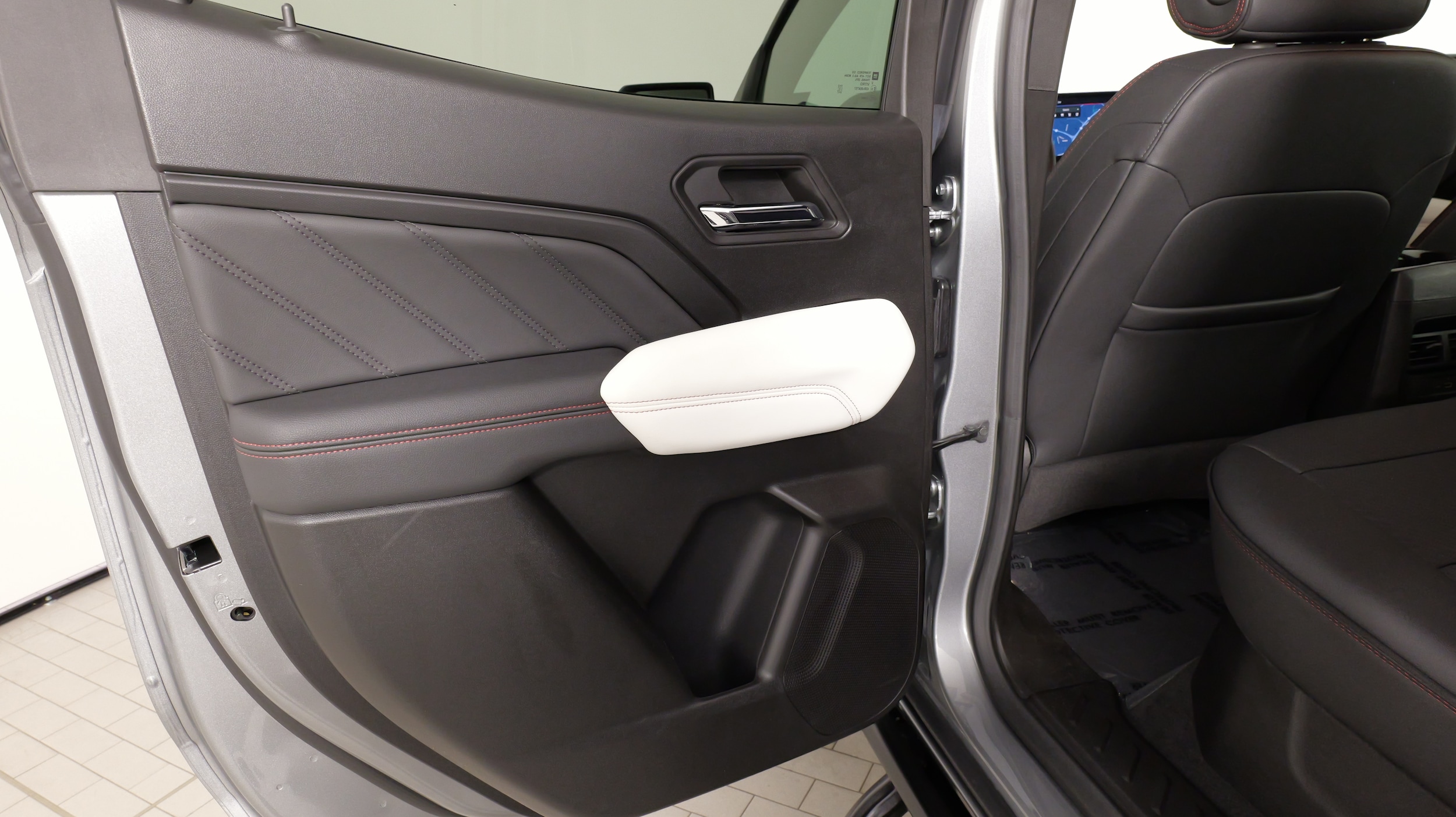 2024 GMC Canyon AT4X - Photo 32