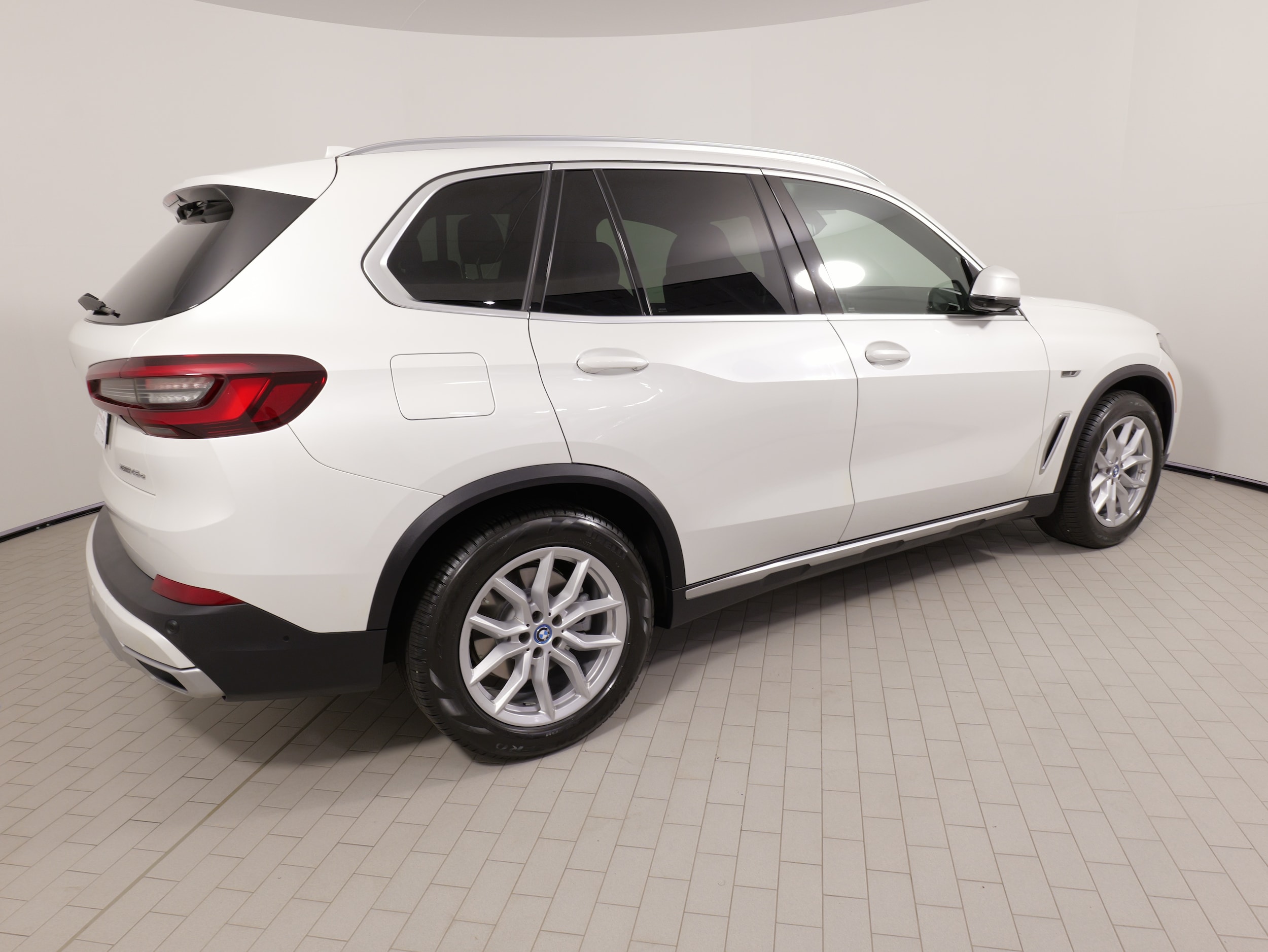 2022 BMW X5 45e - Photo 12