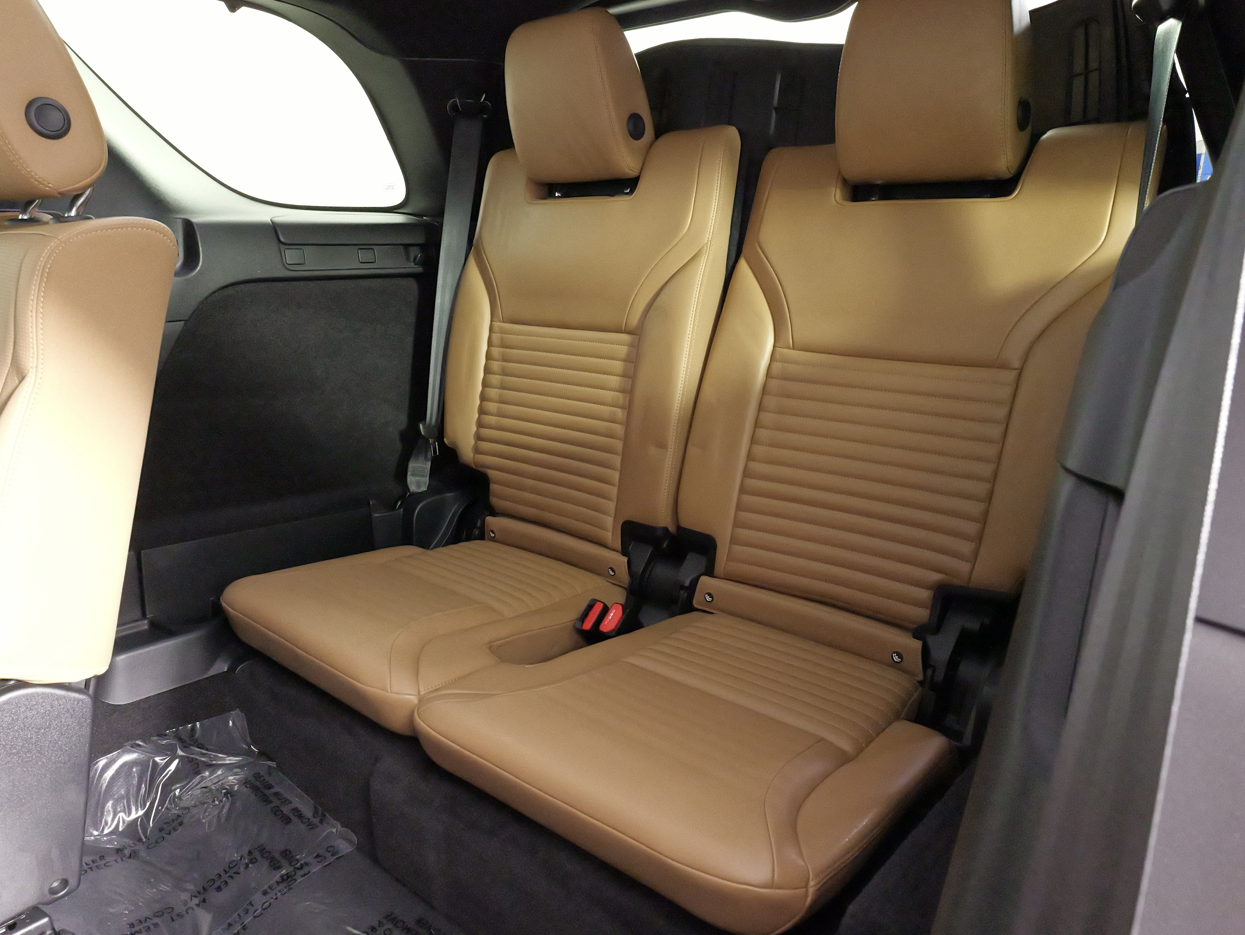 2024 Land Rover Discovery Dynamic SE - Photo 43