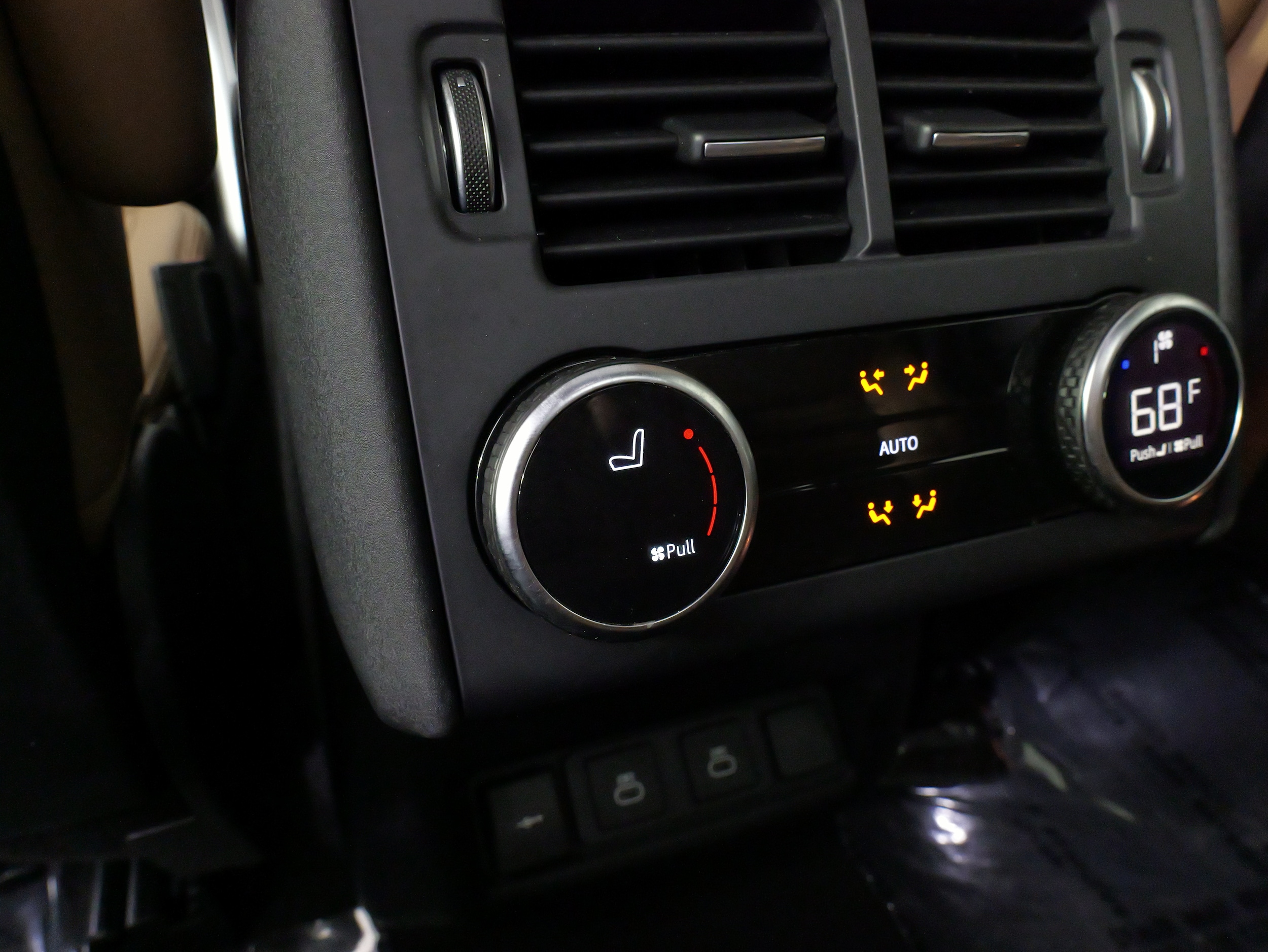 2024 Land Rover Discovery Dynamic SE - Photo 47