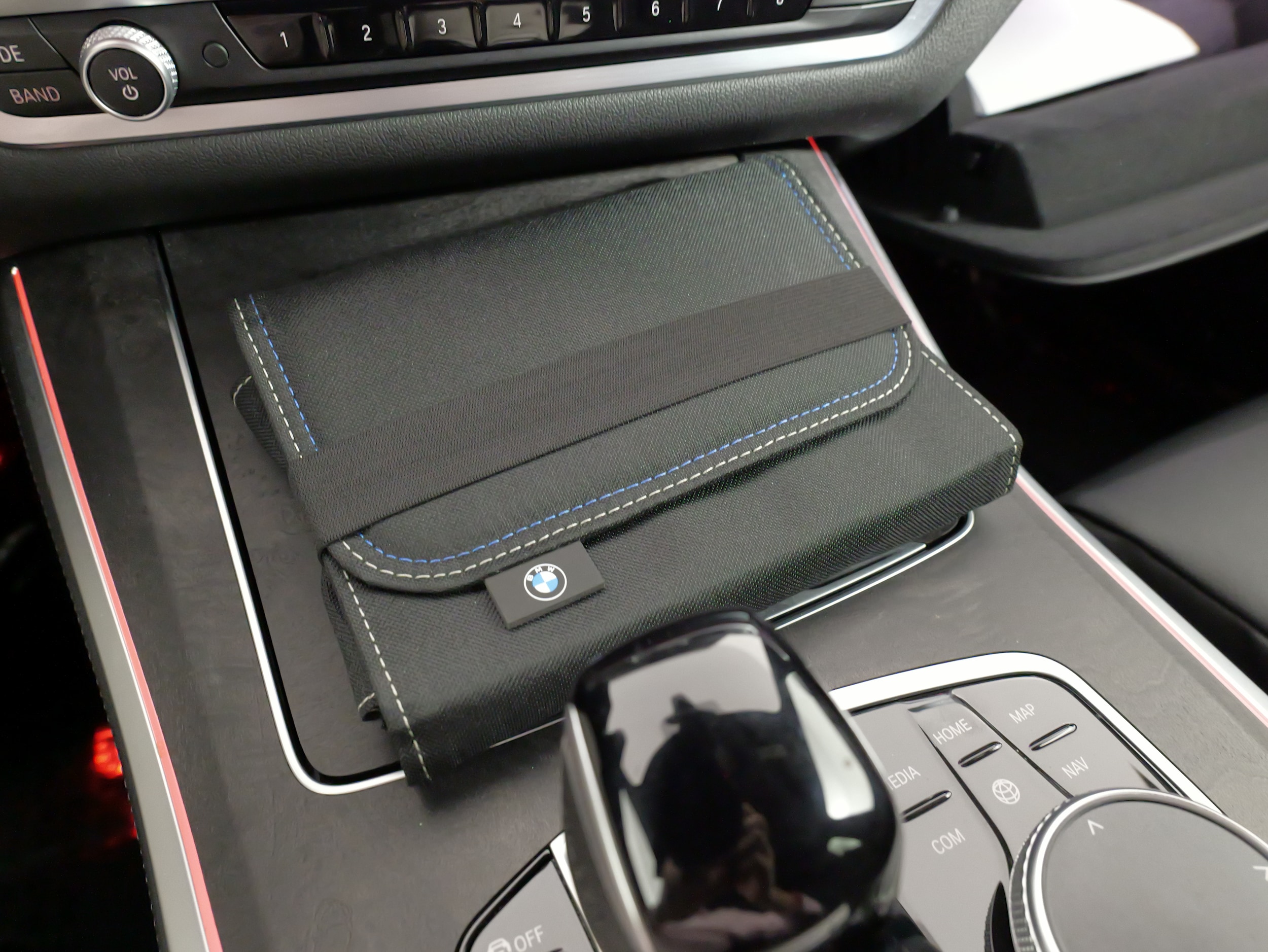 2022 BMW X5 45e - Photo 53
