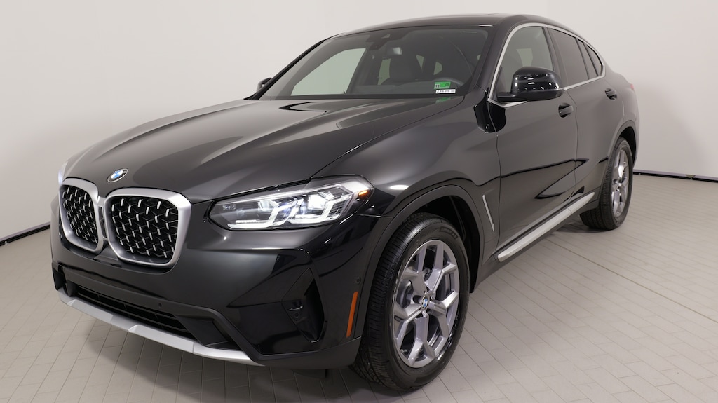 Certified 2025 BMW X4 xDrive30i