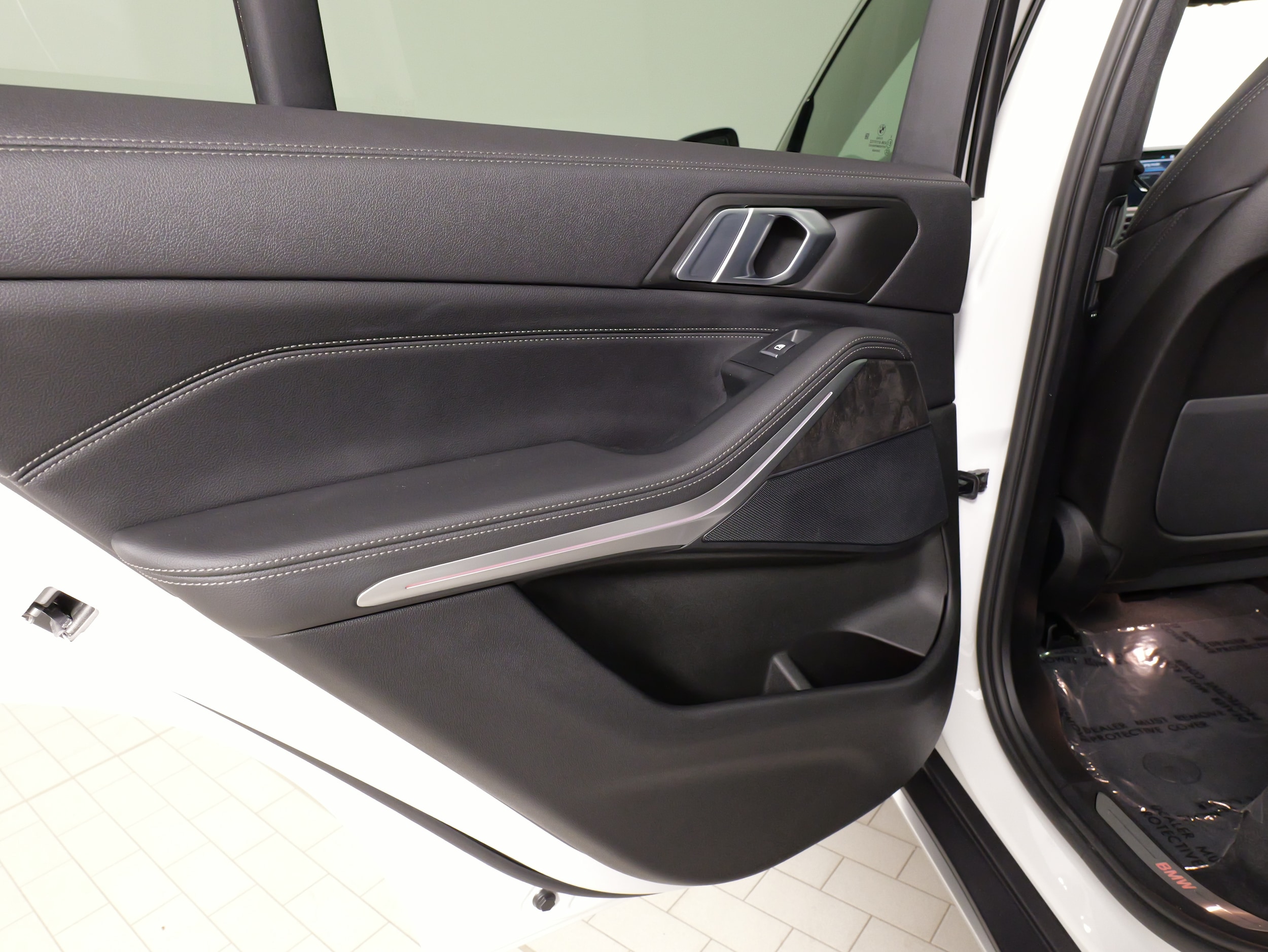 2022 BMW X5 45e - Photo 34