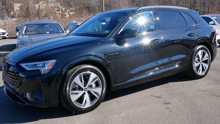 2024 Audi Q8 e-tron Premium SUV