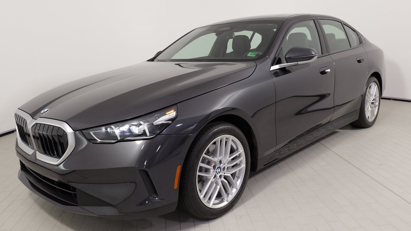 2024 Bmw 530i photo 3