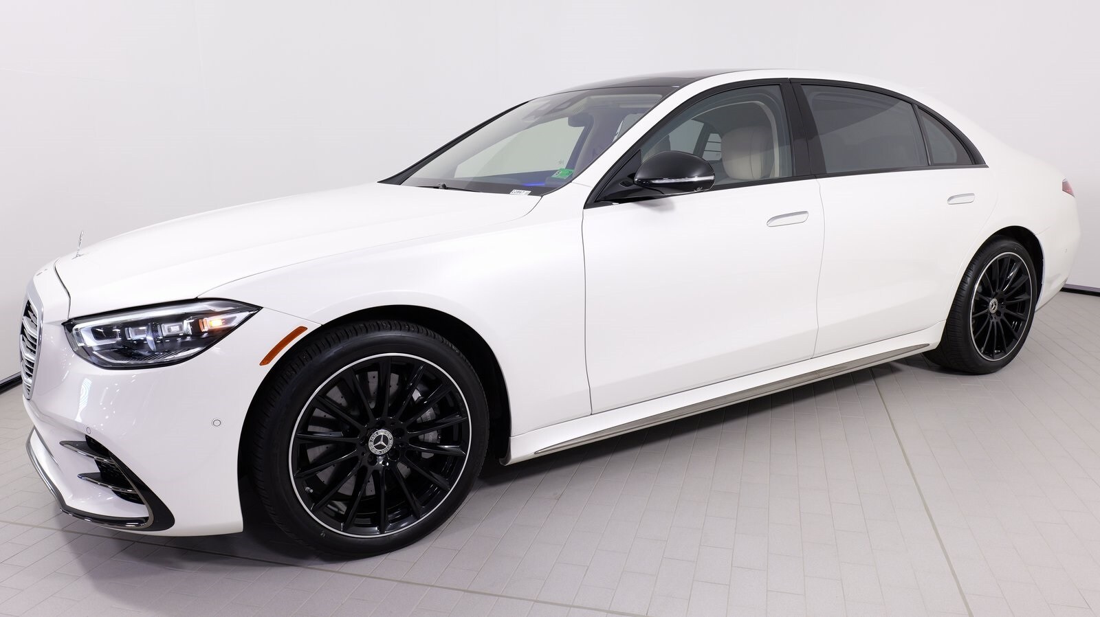 2023 Mercedes Benz S 450 500 photo 2