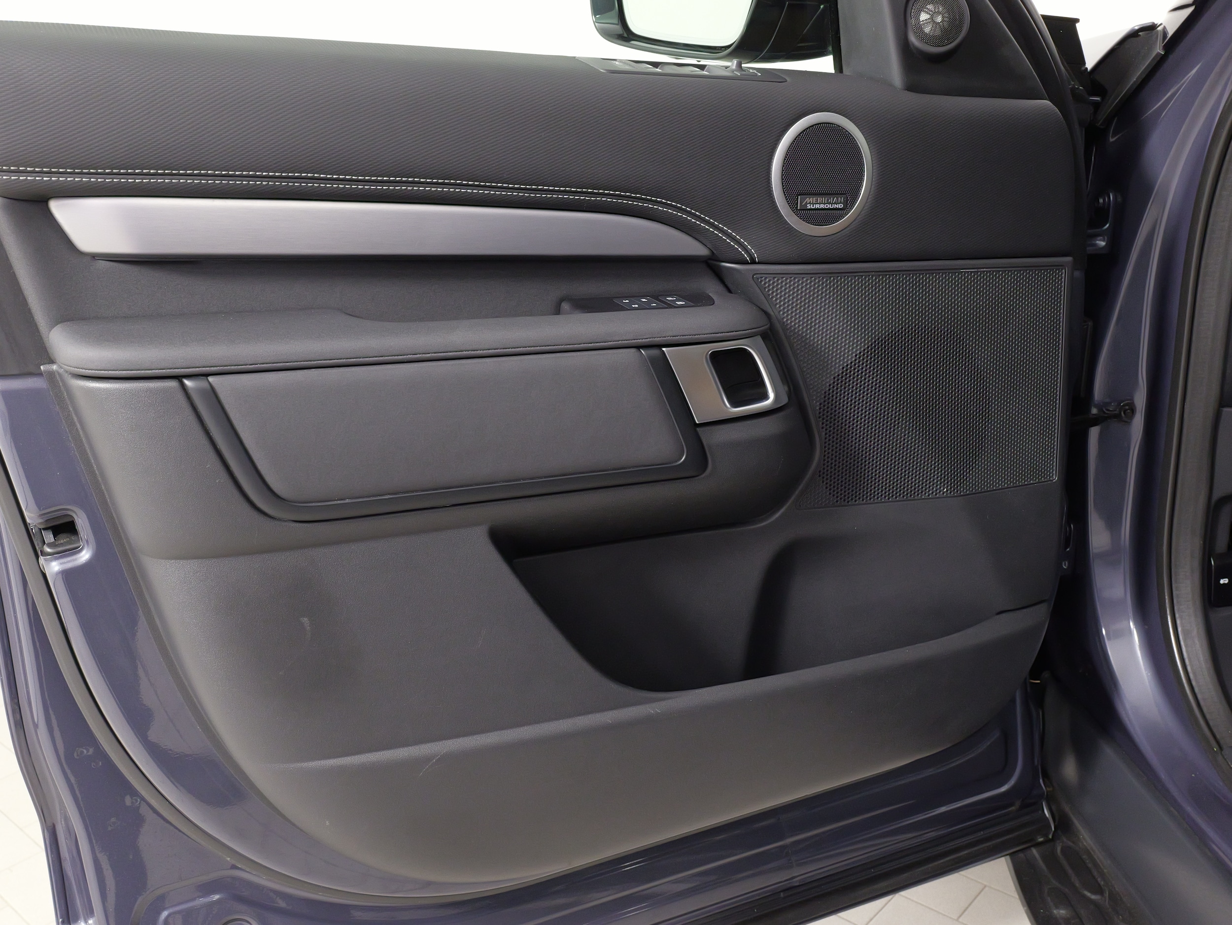 2024 Land Rover Discovery Dynamic SE - Photo 18