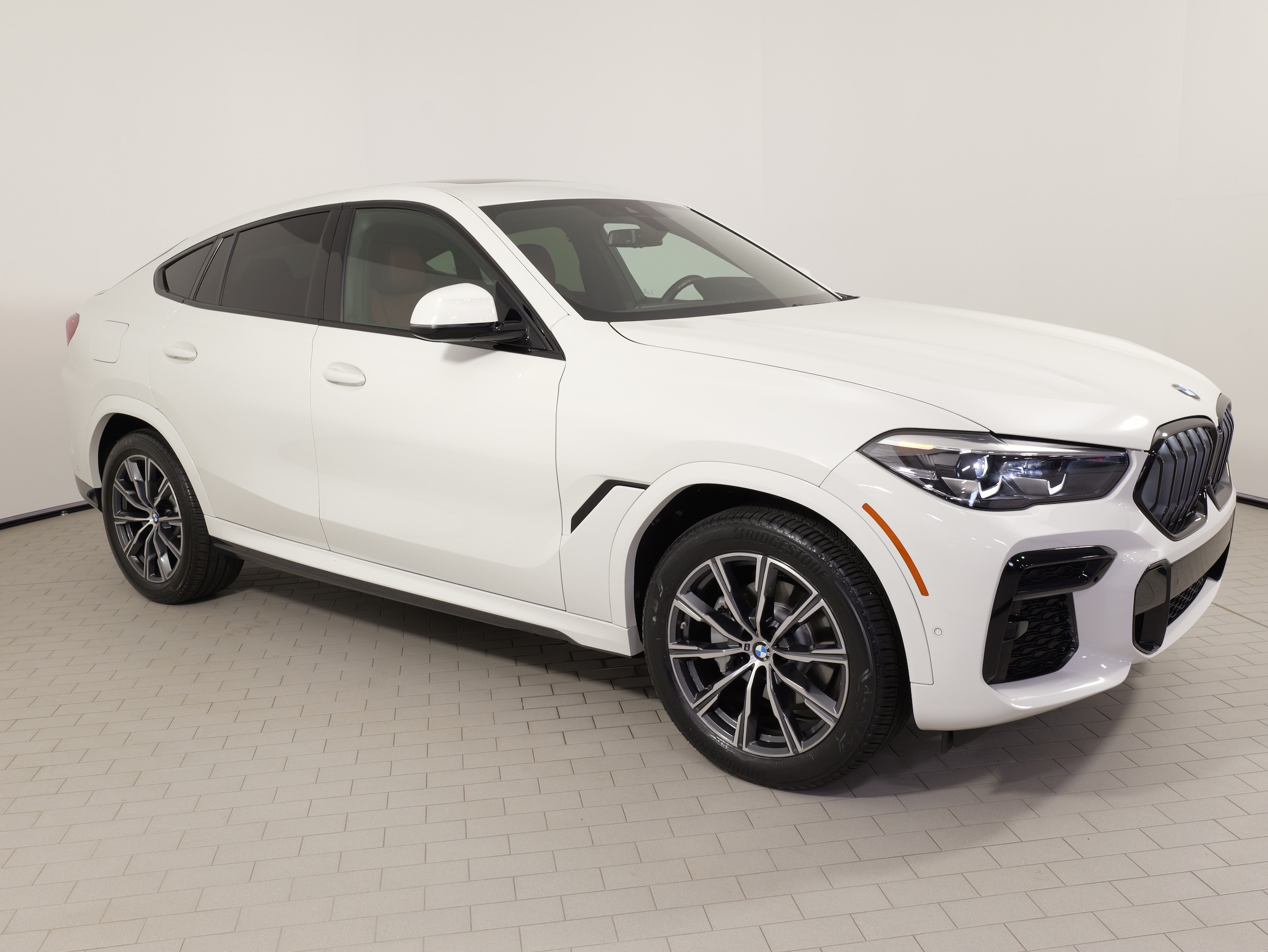 2022 BMW X6 40i - Photo 10