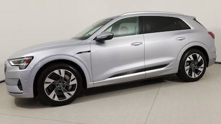 2022 Audi e-tron Premium Plus SUV