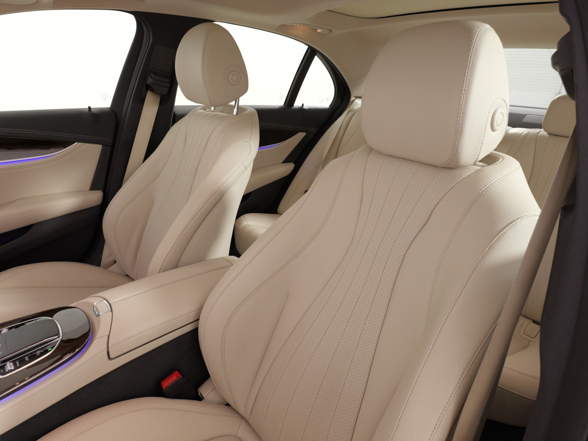 2021 Mercedes-Benz E-Class E350 - Photo 32