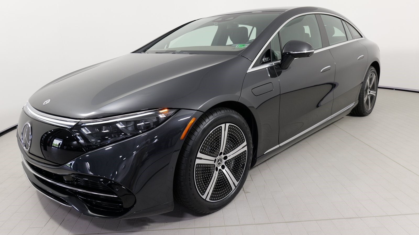 2023 Mercedes Benz EQS Sedan 450 photo 2