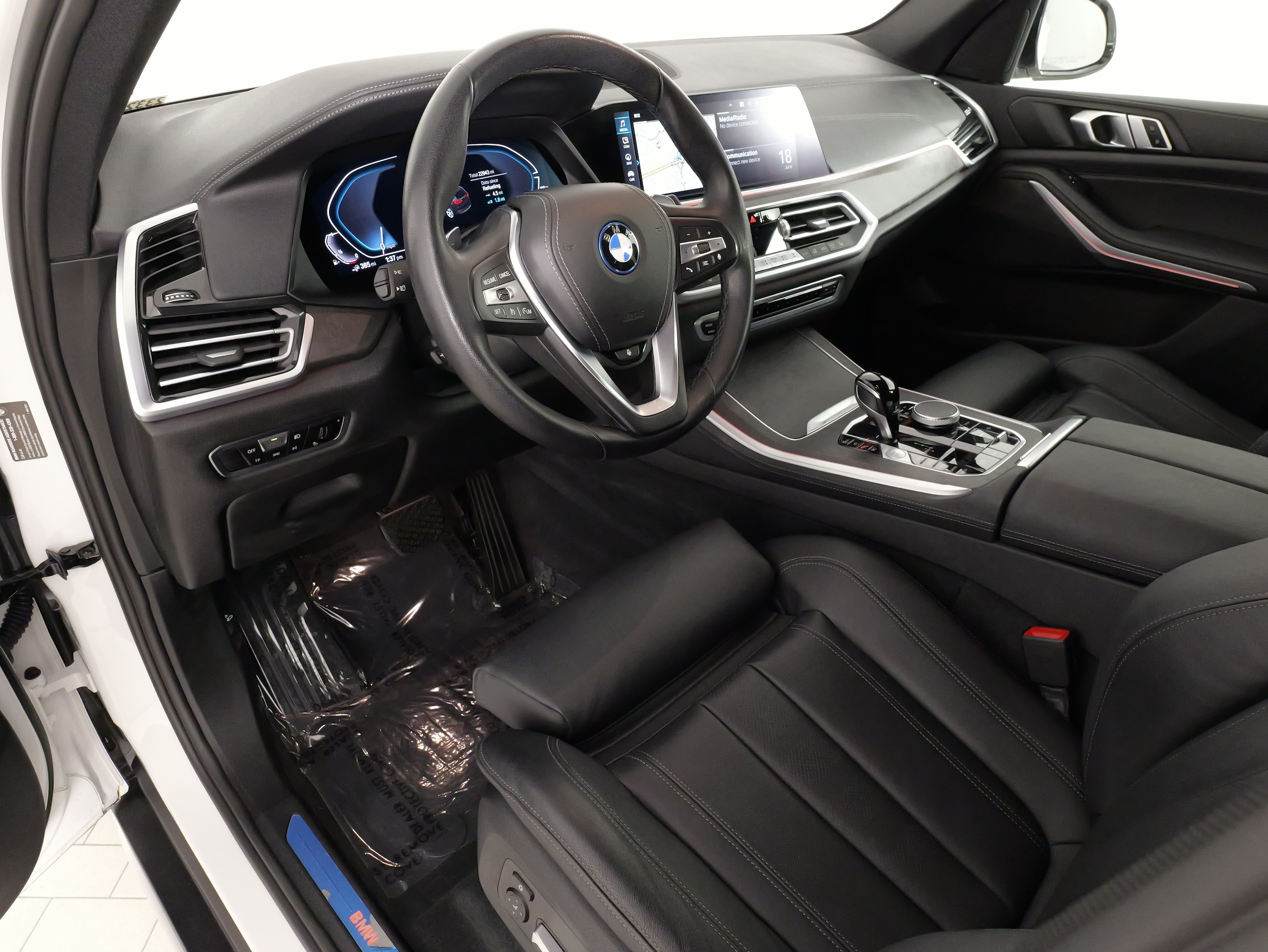 2022 BMW X5 45e - Photo 29