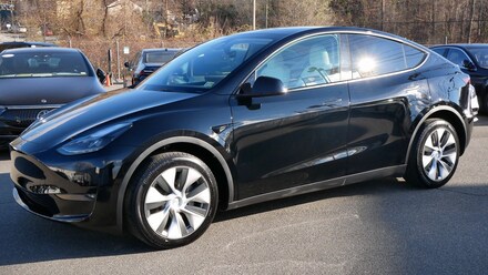 2023 Tesla Model Y Long Range SUV