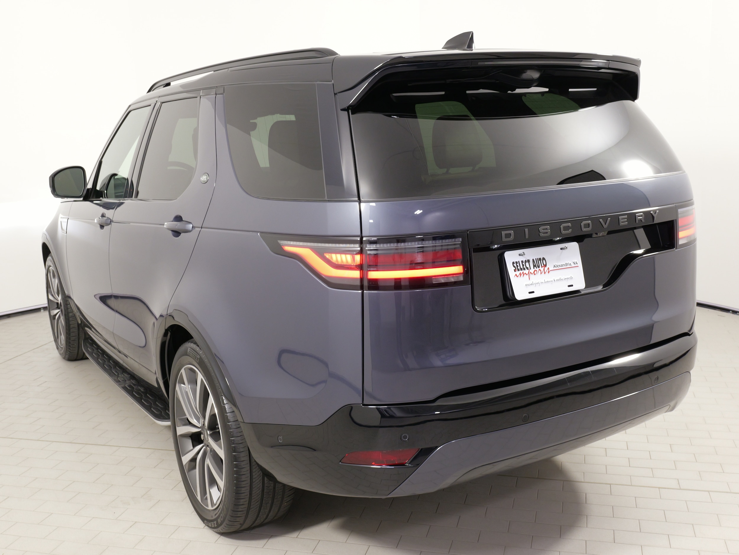 2024 Land Rover Discovery Dynamic SE - Photo 15