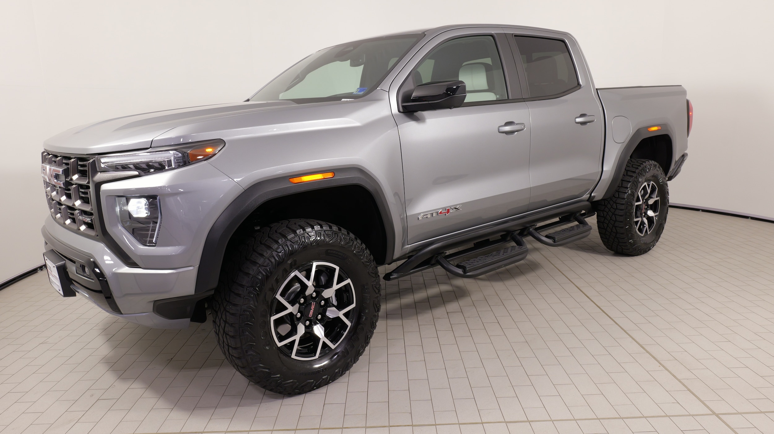 2024 GMC Canyon