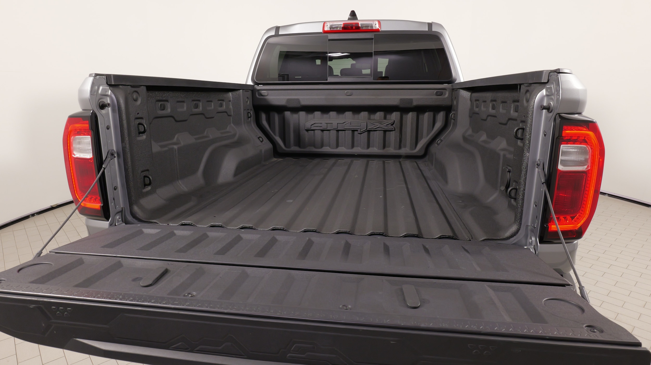 2024 GMC Canyon AT4X - Photo 52