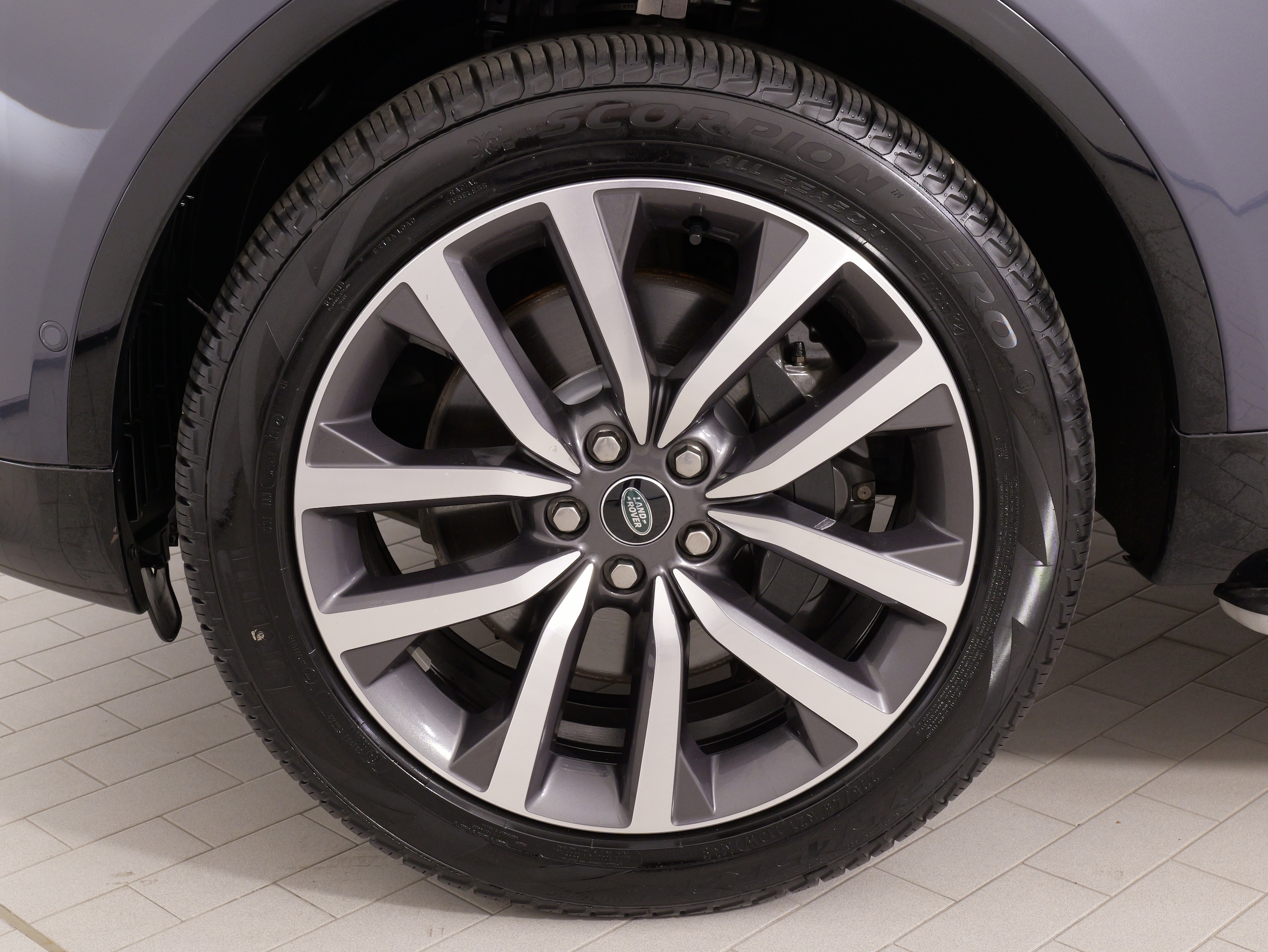 2024 Land Rover Discovery Dynamic SE - Photo 78