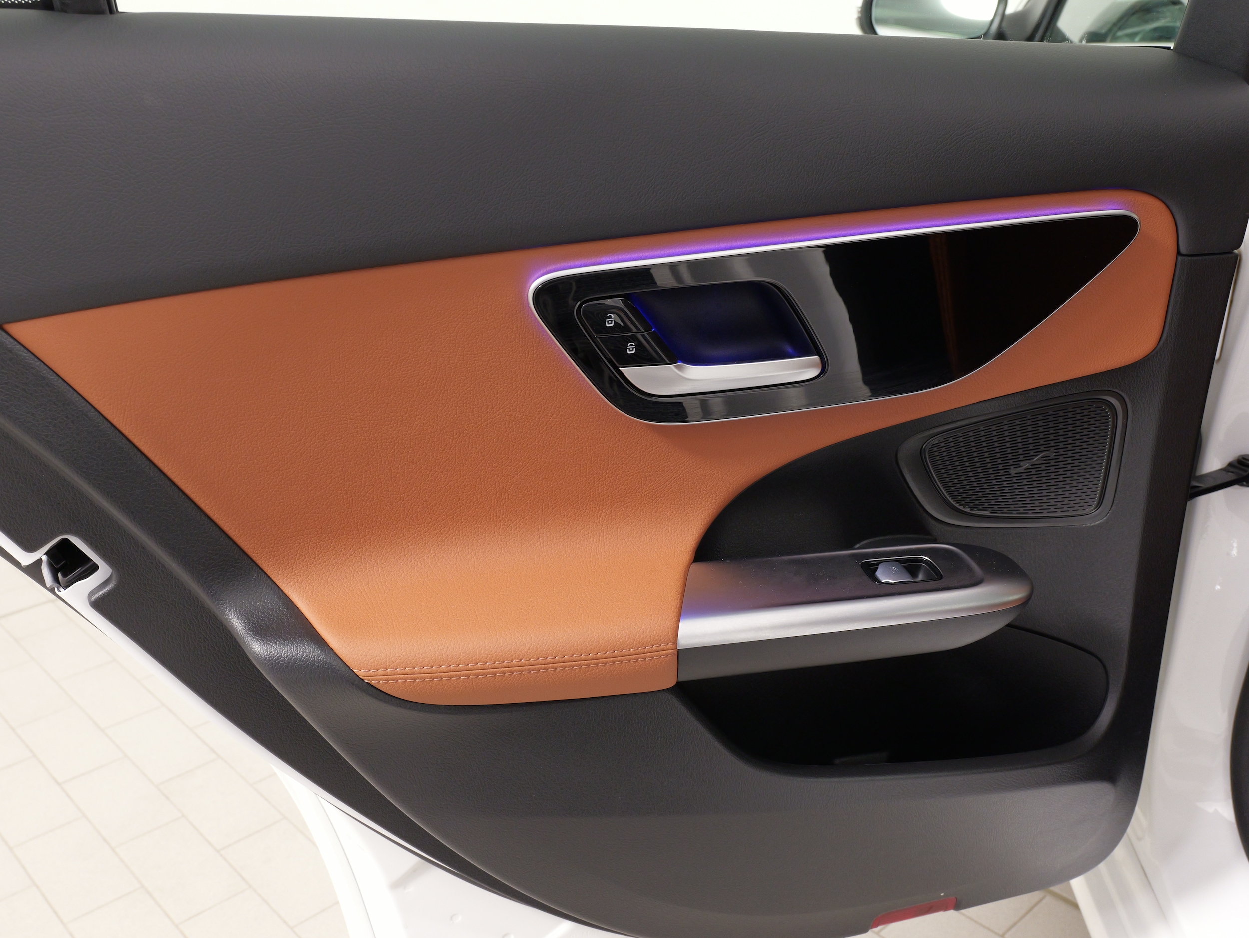 2023 Mercedes-Benz C-Class Sedan C 300 - Photo 31